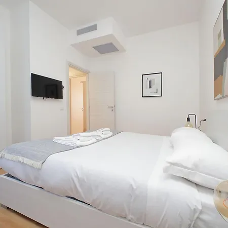 4bnb - Baldo Degli Ubaldi Big