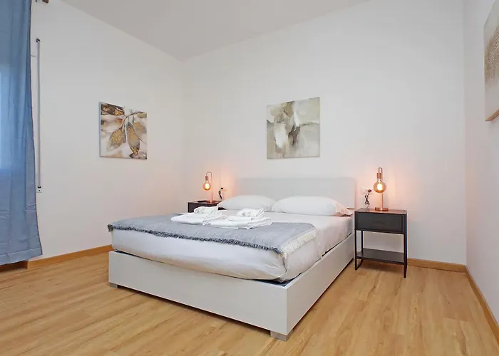 4bnb - Baldo Degli Ubaldi Big